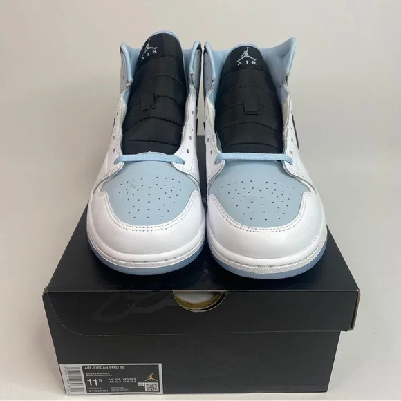 Nike Air Jordan 1 Retro Mid SE “UNC/Ice Blue” 2023 - Picture 2 of 4